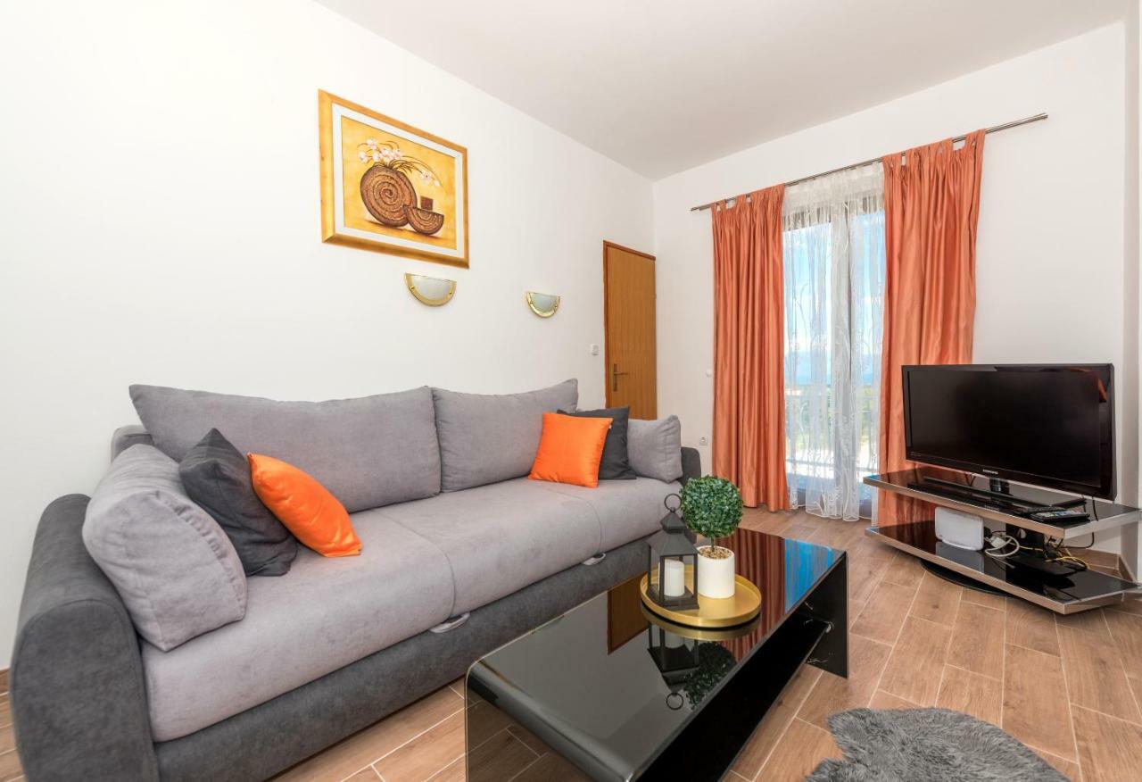 Apartmani Zara & Maris Gradac  Eksteriør bilde