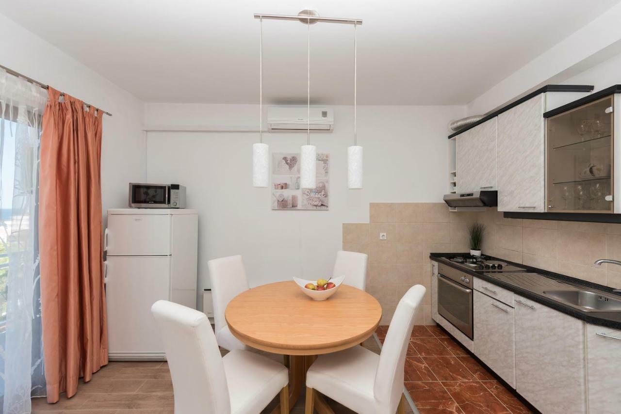 Apartmani Zara & Maris Gradac  Eksteriør bilde