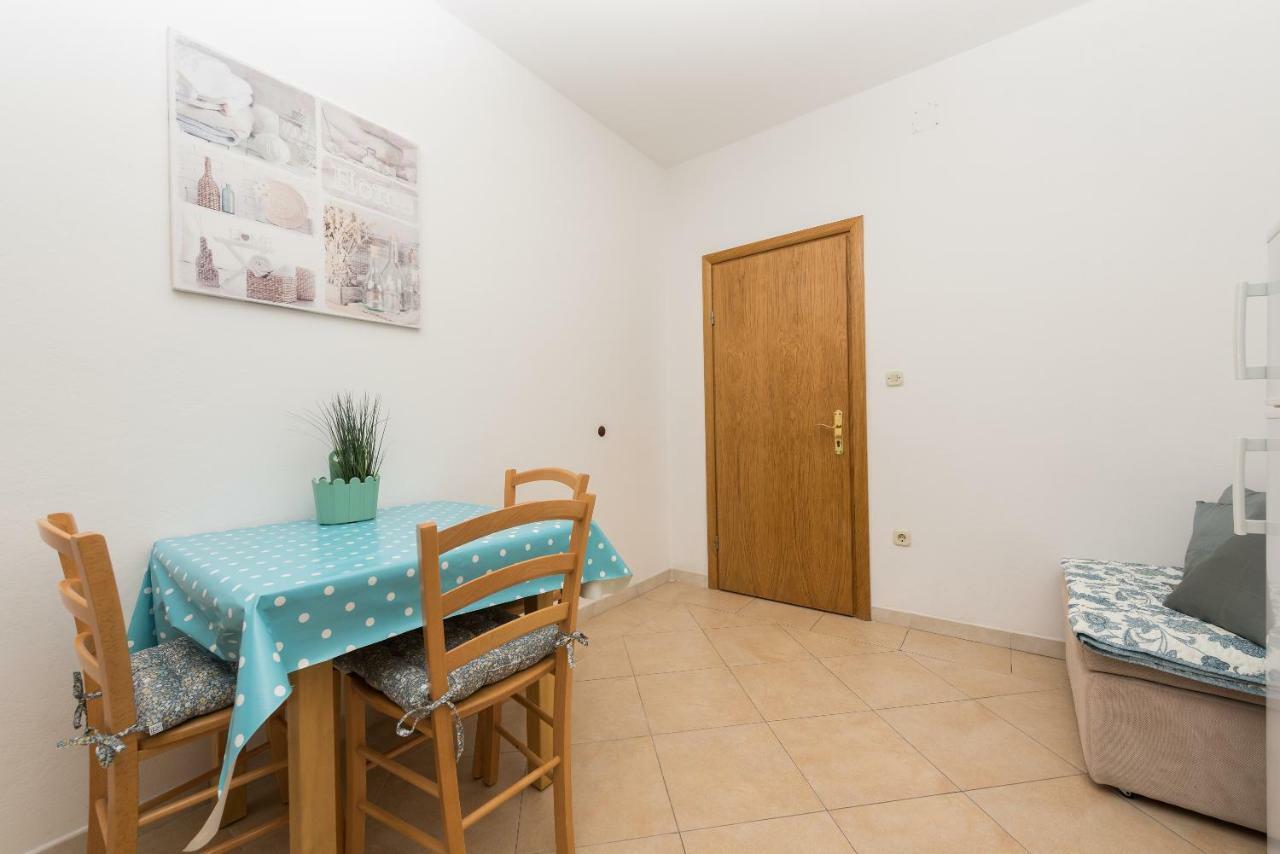 Apartmani Zara & Maris Gradac  Eksteriør bilde